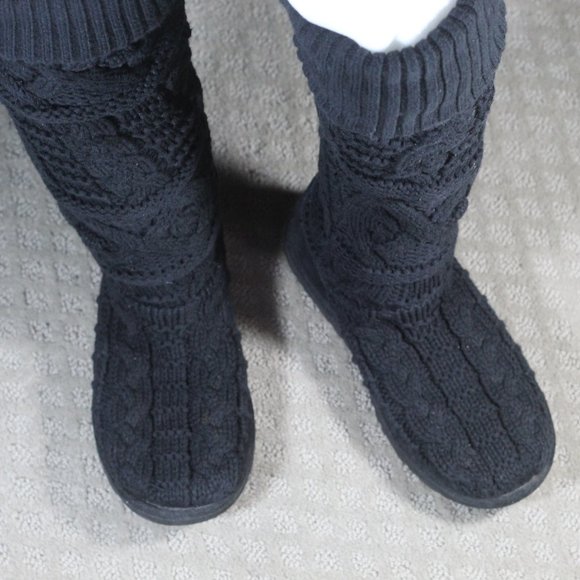 Ugg (Australian) Size 6 Black Cardy Sweater Knit Boots - Picture 2 of 6